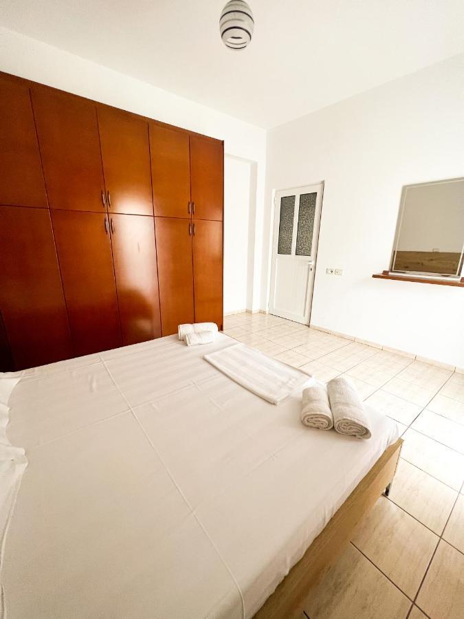 Garden Villa Sarande Apt-6 Ngoại thất bức ảnh